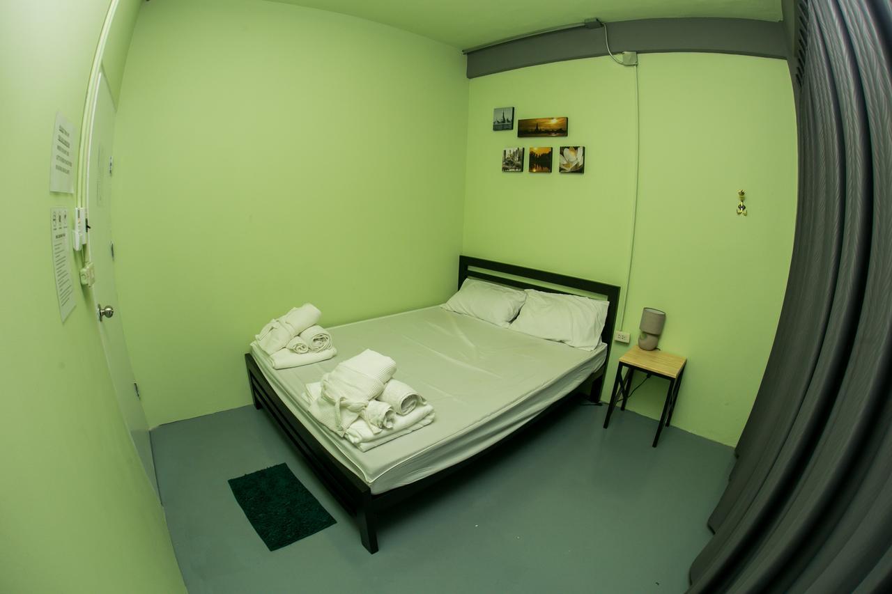 Samsen 8 Hostel Bangkok Dış mekan fotoğraf