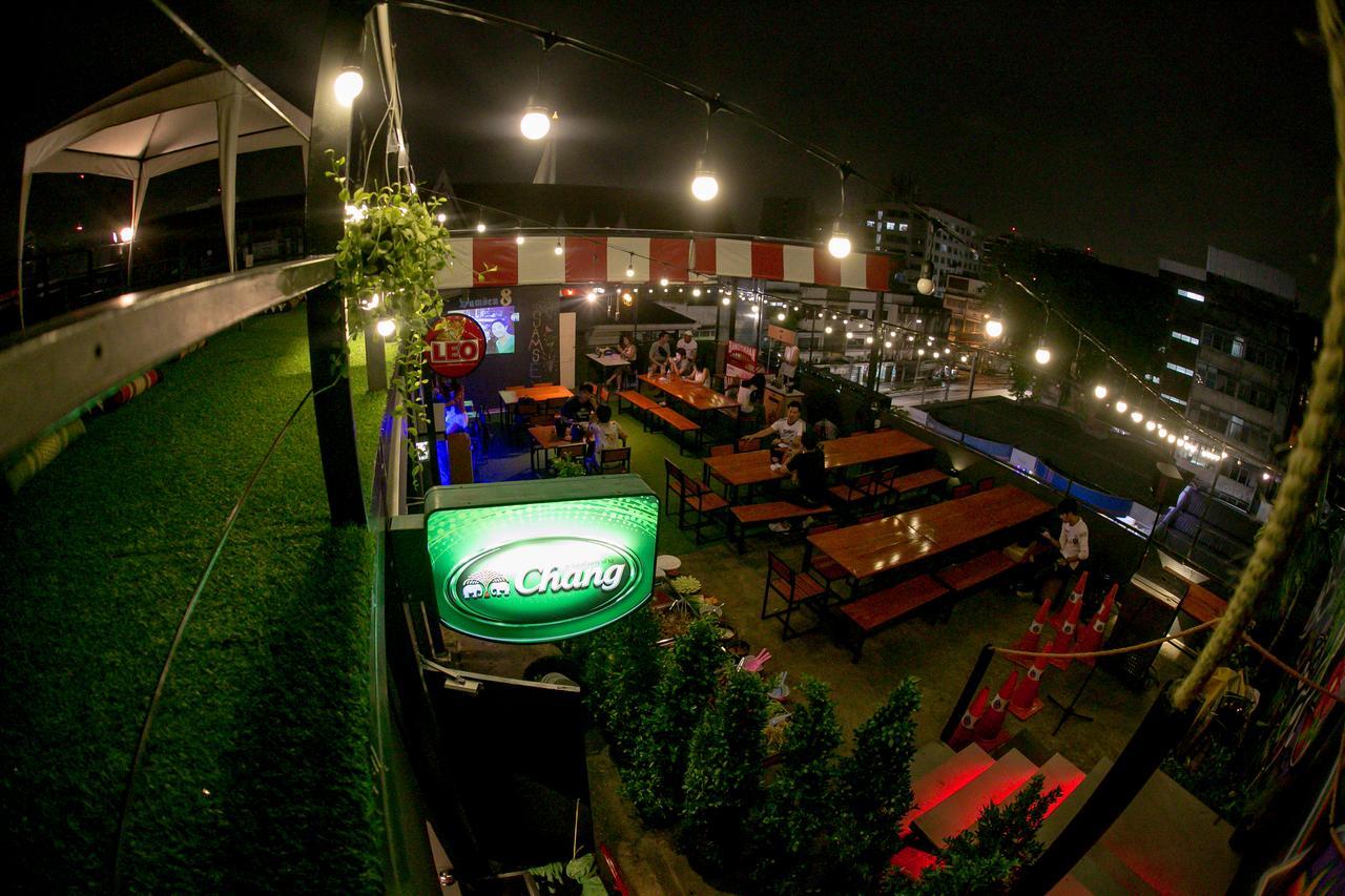 Samsen 8 Hostel Bangkok Dış mekan fotoğraf