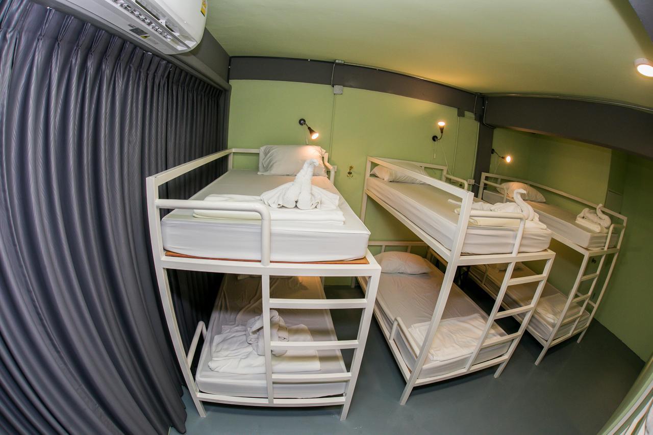 Samsen 8 Hostel Bangkok Dış mekan fotoğraf