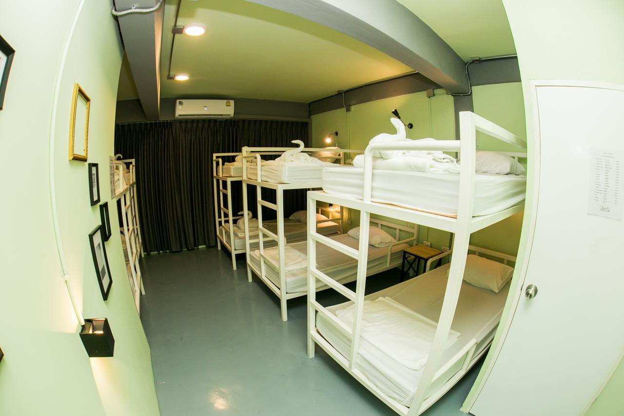 Samsen 8 Hostel Bangkok Dış mekan fotoğraf