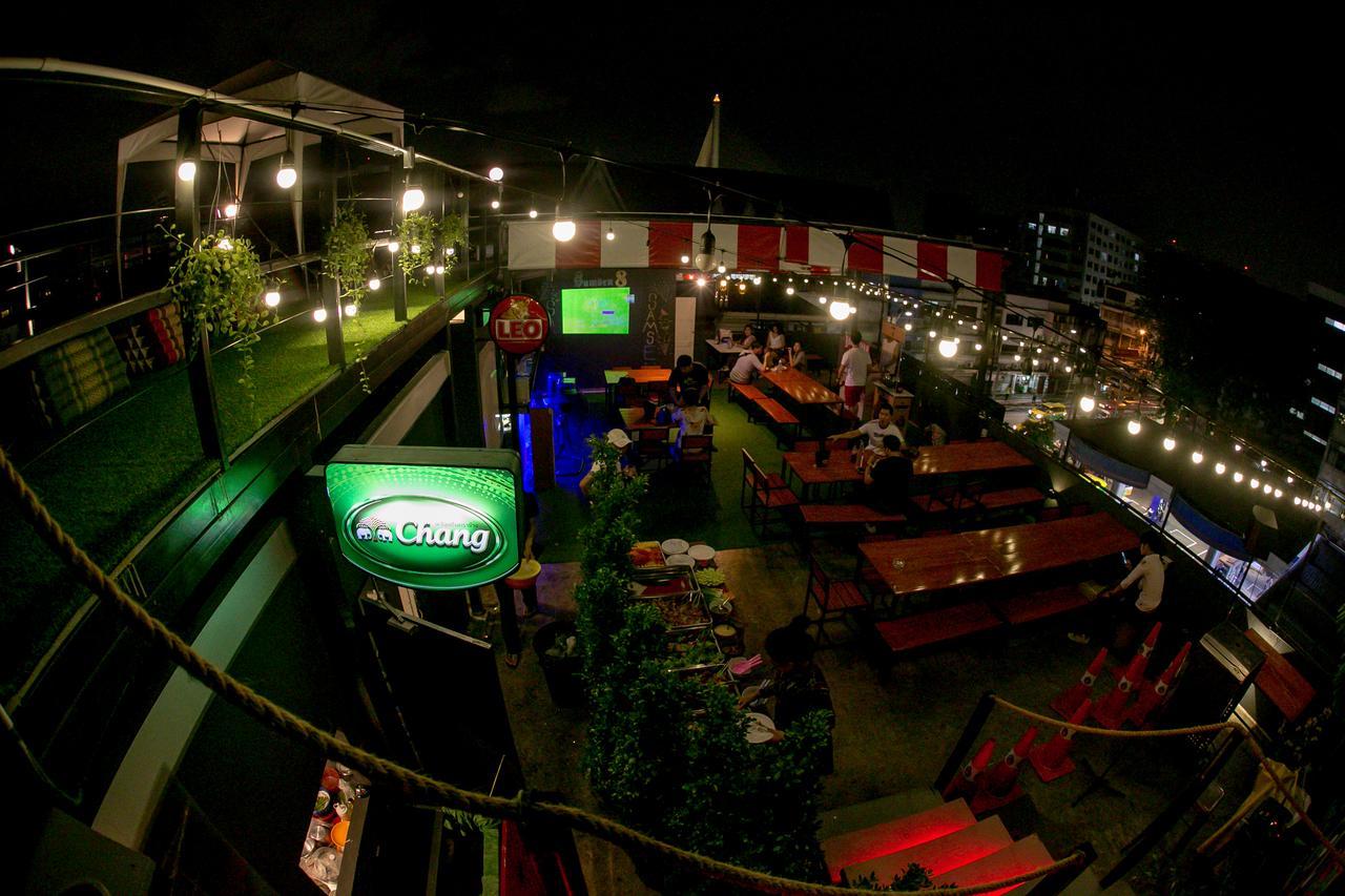 Samsen 8 Hostel Bangkok Dış mekan fotoğraf