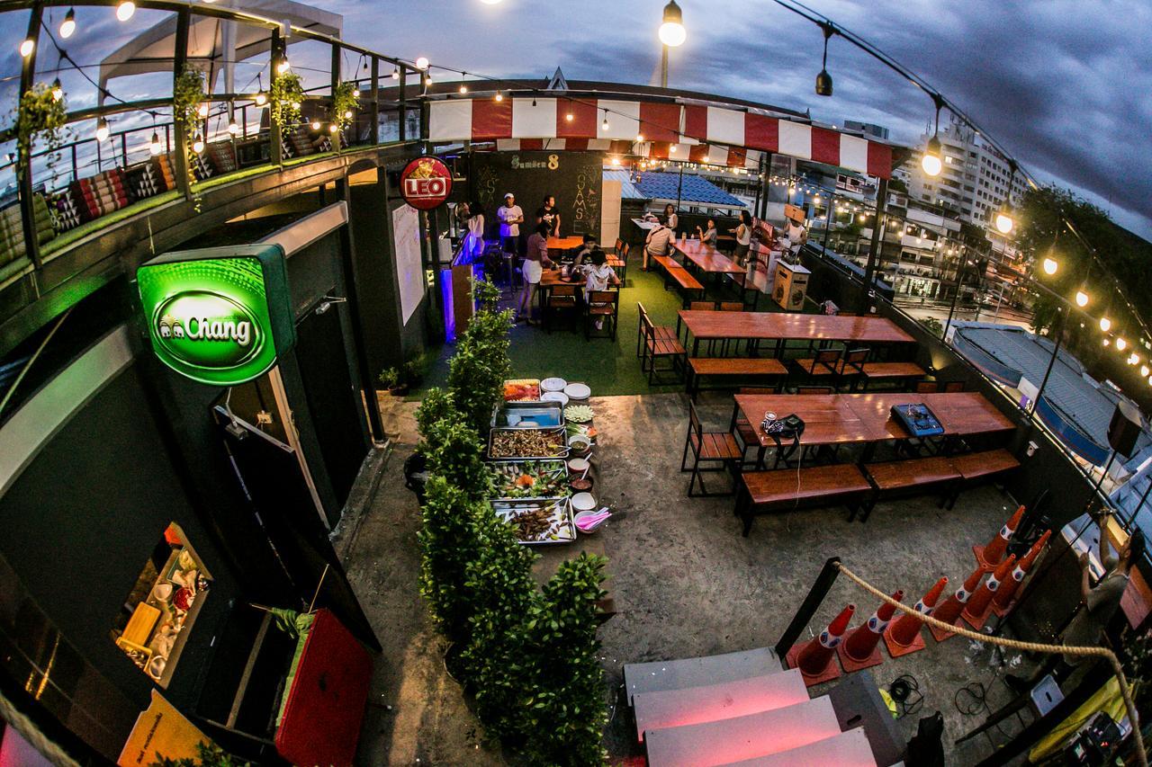 Samsen 8 Hostel Bangkok Dış mekan fotoğraf